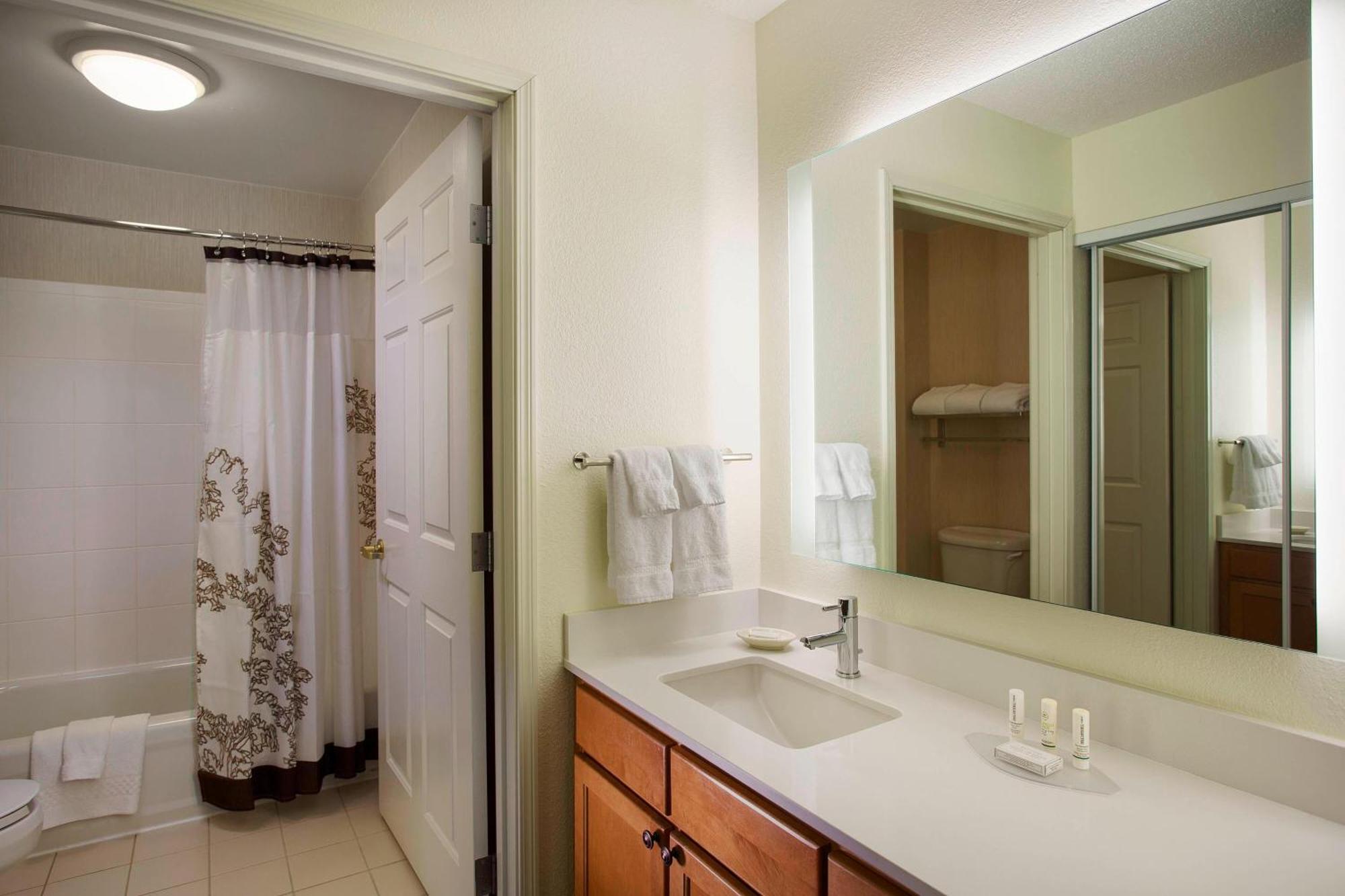 Residence Inn By Marriott Detroit / Novi Ngoại thất bức ảnh